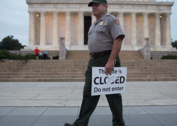 Breezy Explainer: The impact of a government shutdown on Social Security payments and SNAP benefits