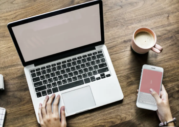 Full-time remote workers reduce greenhouse gas emissions by over 50%: Study