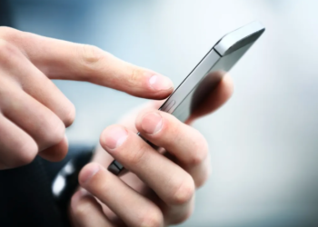 Oklahoma judge may lose her job for texting and browsing social media during a murder trial