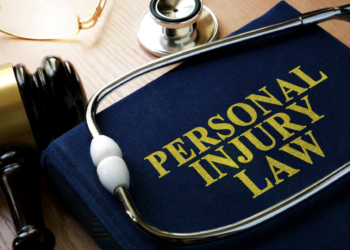 A Closer Look at the 12 Benefits of Engaging a Personal Injury Lawyer in Thomasville