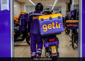 Pandemic Billionaires lose fortunes as food delivery boom fades