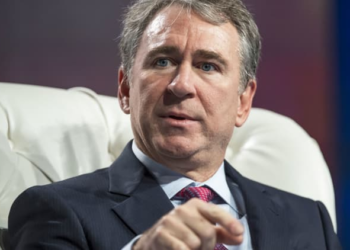Billionaire Ken Griffin plans to build the most expensive home on Earth — A $1billion mega-mansion in Palm Beach, Florida