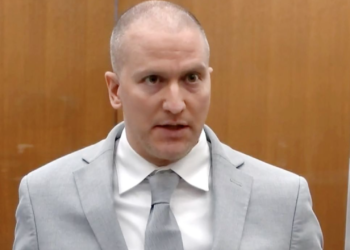 Derek Chauvin, former officer convicted in George Floyd’s killing, stabbed in prison: Report