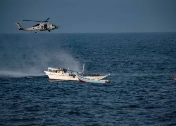 US: 2 Navy Seals missing after secret operation to seize Houthi weapons