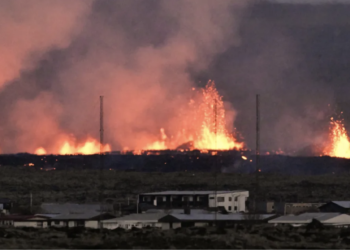 Emergency unfolds as Iceland volcano eruption spills lava into town, setting houses on fire