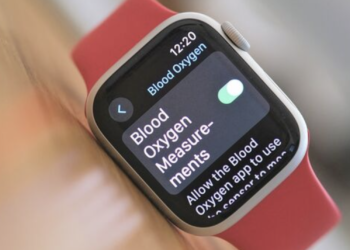 Breezy Explainer: Why is Apple removing the blood oxygen feature from its watches?