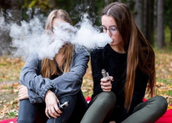 UK’s move to outlaw single-use vapes, citing kids’ health risks
