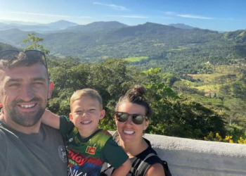 2-year-old Scottish toddler, youngest ever to conquer Everest base camp