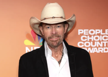 Country singer Toby Keith dead at 62