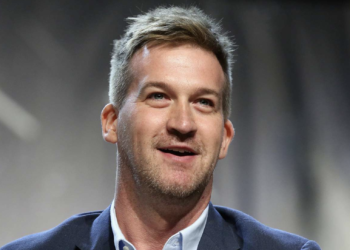 What is ALS? Kenneth Mitchell, Star Trek: Discovery and Captain Marvel star dead at 49 from the neurological disease