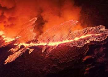 Reykjanes peninsula in Iceland erupts for the 6th time since 2021