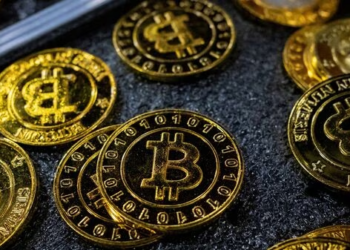 Bitcoin surges past $60,000, nearing its peak in a thrilling rally