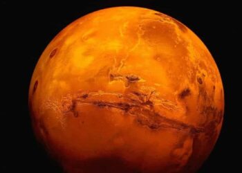 Alien life existed near ancient mile-deep lake, active volcanoes on Mars, researchers indicate