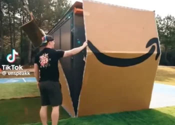 US TikToker buys an Amazon folding home. Video goes viral