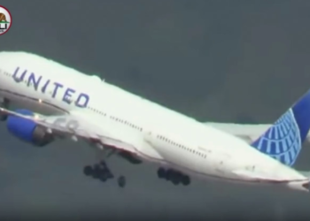 Watch: United Airlines Boeing 777 loses tire while taking off from San Francisco
