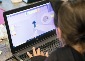 Inequality in the gaming industry: Decoding wage gap for female developers across U.S. states