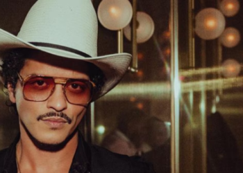 Fact Check: Is Bruno Mars really in $50 million debt from gambling losses?