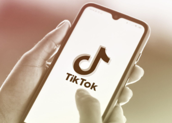 TikTok viral video freezes feed scrolling in the latest trend- Here’s how to fix it