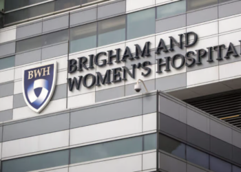 Massachusetts: Over 200 women and multiple men accuse doctor of sexual abuse