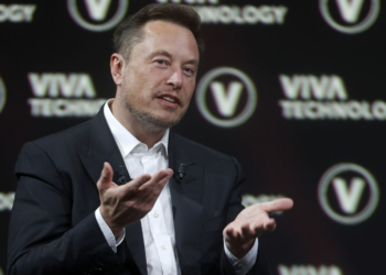 Why is Elon Musk boosting Tesla AI engineers’ salaries?