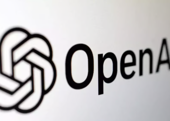 OpenAI is attempting to poach Googlers for an AI-powered search team: Report