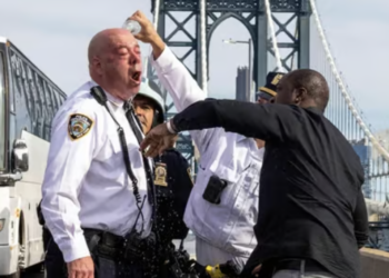 Watch: Top NYPD officer pepper-sprays himself while breaking up anti-Israel protest on Manhattan Bridge