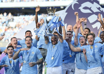 Manchester City makes history with fourth consecutive Premier League title