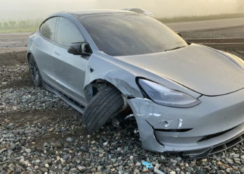 Watch video: Ohio Tesla owner says car nearly collided with train in ‘full self-driving mode’