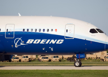Boeing hit back at report alleging flaws in plane could cause explosion