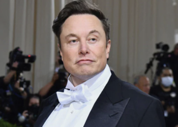 Elon Musk had sex with SpaceX intern, asked another woman to have his babies: Report