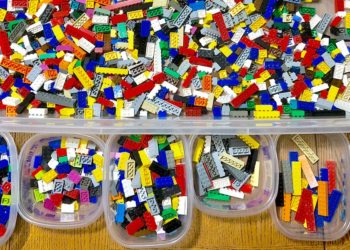2,800 boxes of stolen Lego sets found inside California home