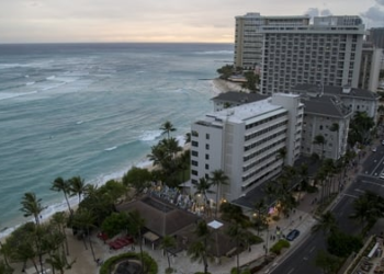 Youth activists win landmark climate settlement in Hawaii