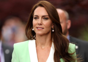 Reddit users claim Kate Middleton is secretly flying to US for cancer treatment