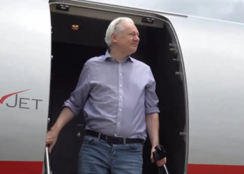 Julian Assange, WikiLeaks co-founder, has been released following a 14-year extradition battle with the United States. His freedom was partly secured by an anonymous Bitcoiner who donated over 8 Bitcoin, valued at approximately $500,000.