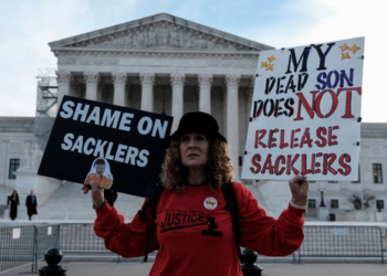 Supreme Court overturns $6 billion opioid settlement plan against Sackler family