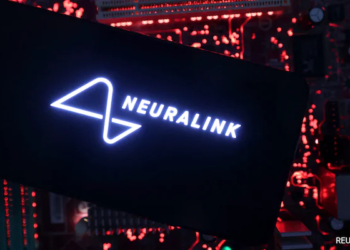Elon Musk’s Neuralink brain chip implant “more or less stable” in first patient