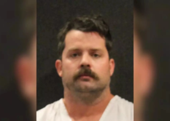 Arizona dad faces murder charges after leaving toddler in sweltering car for video games