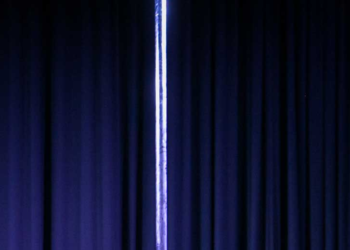 Teenage stripper sues Florida over minimum dancing age law, citing First Amendment