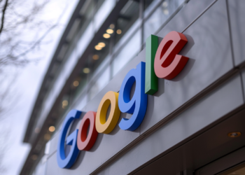 Google’s AI ambitions conflict with climate goals, increasing emissions by 48%
