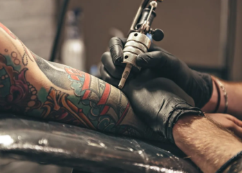 Several tattoo ink and permanent makeup products sold in the US are contaminated with bacteria, FDA finds