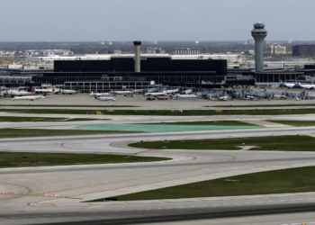Woman dies after getting trapped in machinery at Chicago’s O’Hare Airport