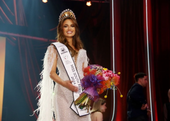 In a first, 28-year-old deaf woman wins Miss South Africa amid controversy