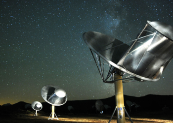 Astrophysicist warns against contacting aliens: "Humans are tasty"