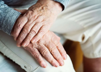 New study reveals bursts of rapid aging at 44 and 60