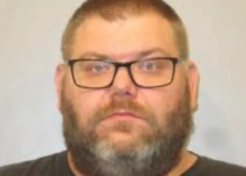 Iowa man allegedly shoots dad in face following an argument over foot odor