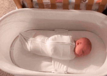 Parents furious as Snoo implements fee to rock crib for crying babies