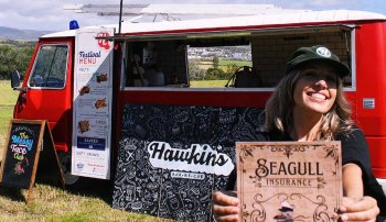UK: Food truck offering unique “seagull insurance” to protect customers’ meals