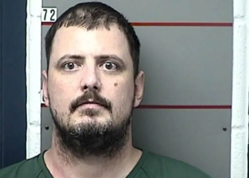 Kentucky hacker's elaborate scheme: Impersonates doctor, fakes death to avoid child support, and sells hacking lessons