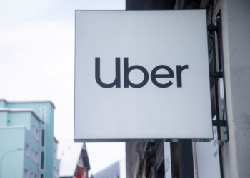 Uber to start offering driverless rides to users as soon as next year