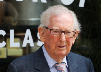 How a British billionaire posthumously criticized the art gallery he funded